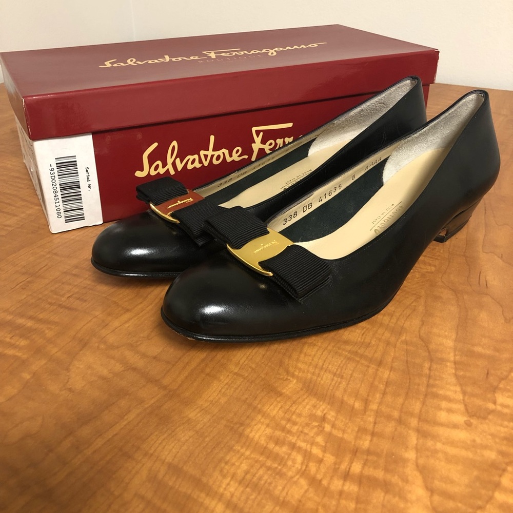 ¡Brand New! Women’s ferragamo short heels